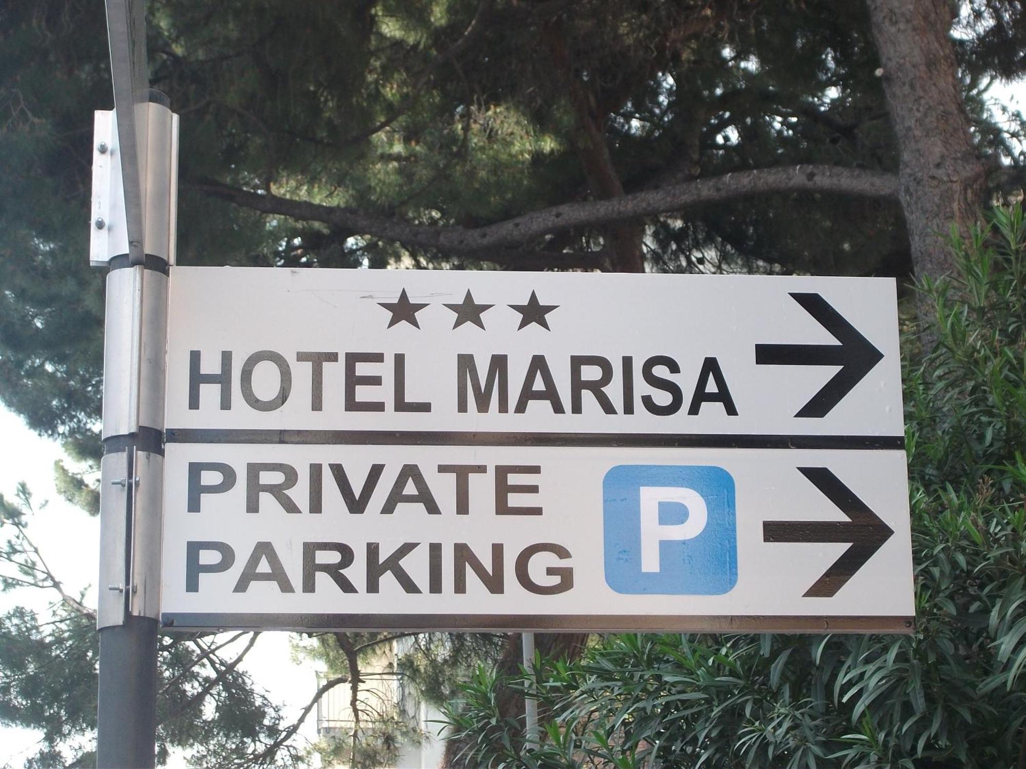 Hotel Marisa Αλμπένγκα Εξωτερικό φωτογραφία