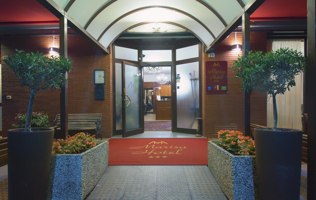 Hotel Marisa Αλμπένγκα Εξωτερικό φωτογραφία