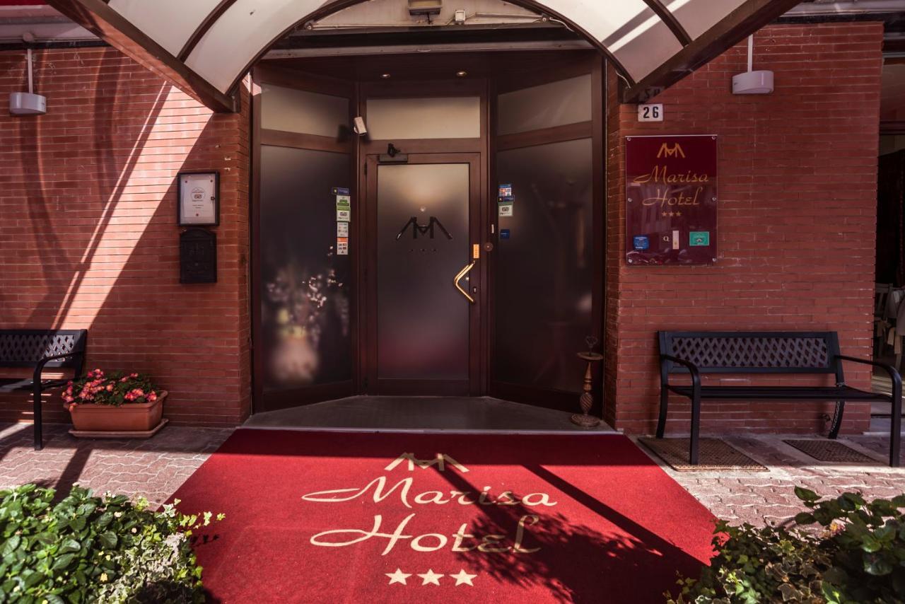 Hotel Marisa Αλμπένγκα Εξωτερικό φωτογραφία