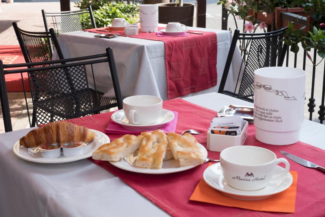 Hotel Marisa Αλμπένγκα Εξωτερικό φωτογραφία