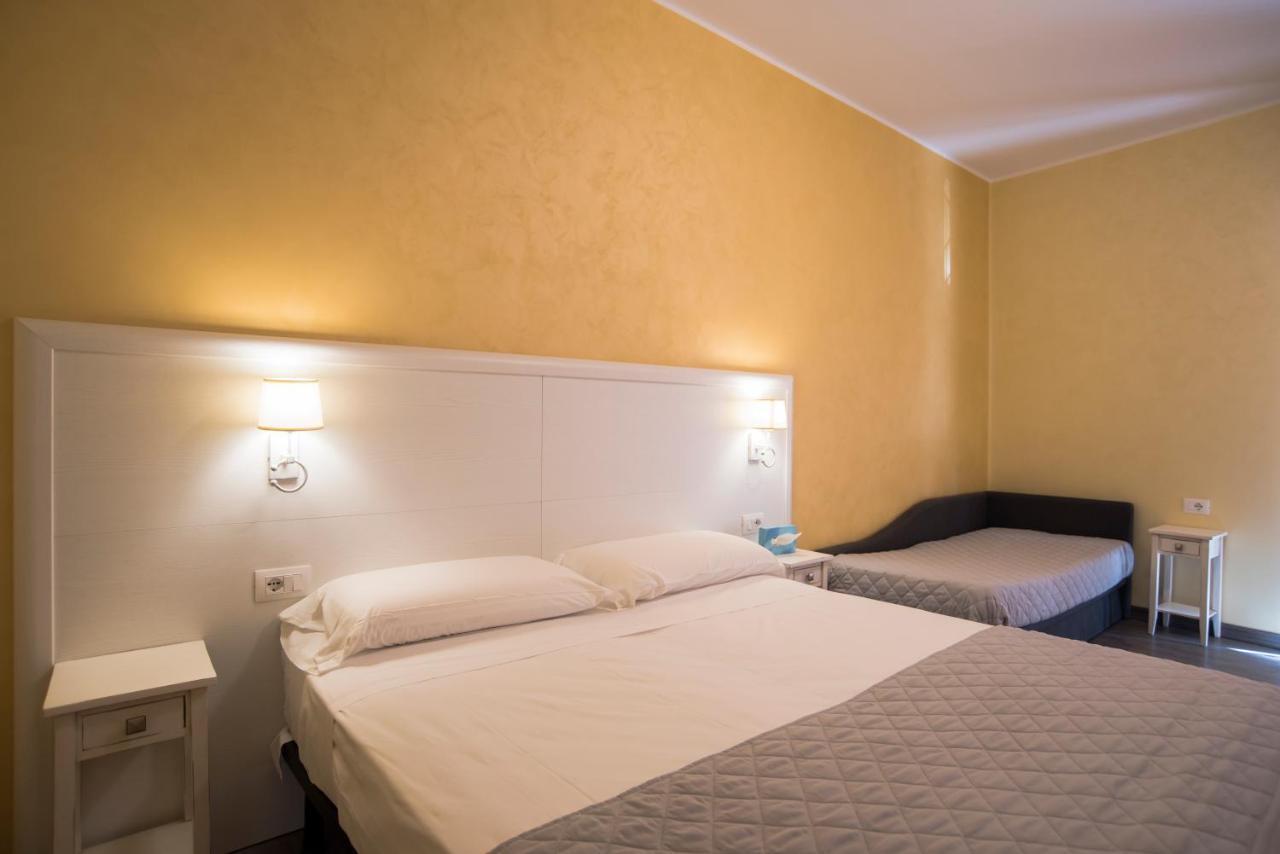 Hotel Marisa Αλμπένγκα Εξωτερικό φωτογραφία